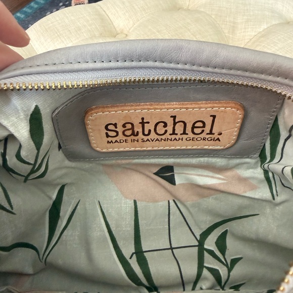 SATCHEL. Savannah Women's Shoulder Bag - Picture 9 of 12